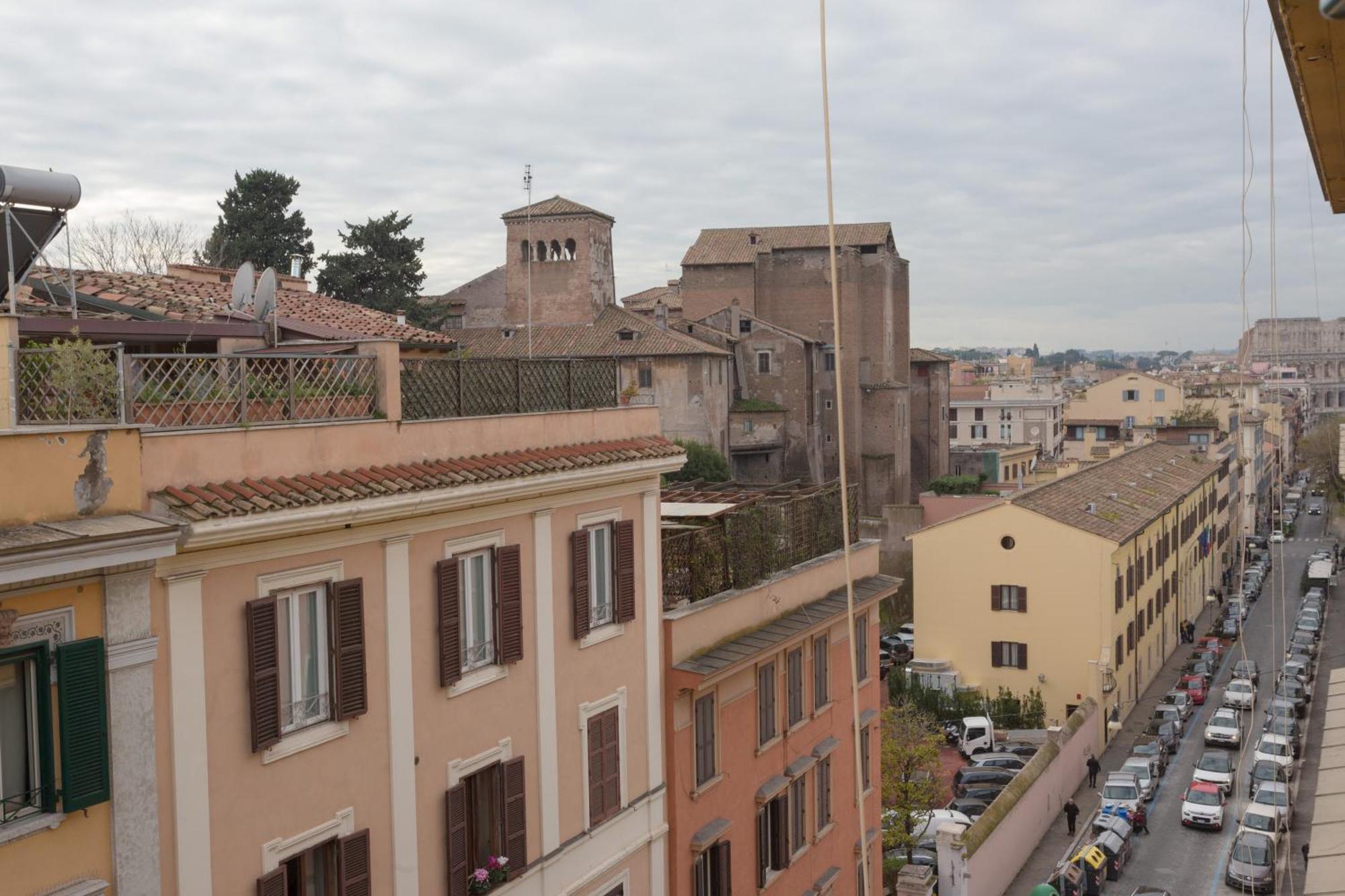 Colosseo And - Centre Roma